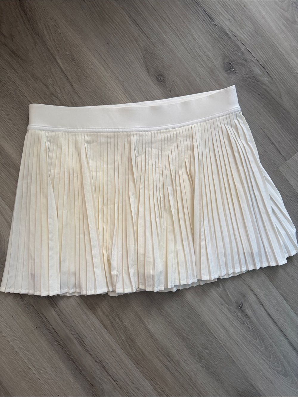 lululemon athletica White/Cream Pleated Tennis Skirt